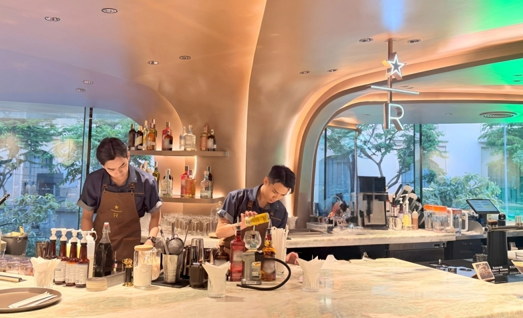 Starbucks bán cà phê tới 200.000 đồng ở mặt bằng thuê gần 2 tỷ